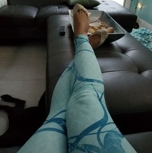 Meet your Posher, Rose